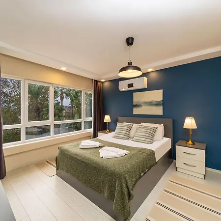 Missafir Lovely Flat Near Hadrian's Gate Apartment Antalya