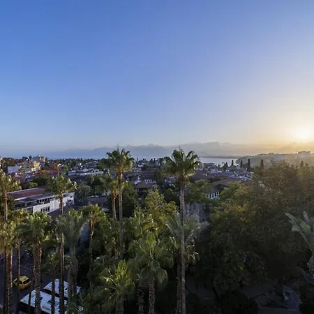 Missafir Lovely Flat Near Hadrian's Gate Apartment Antalya